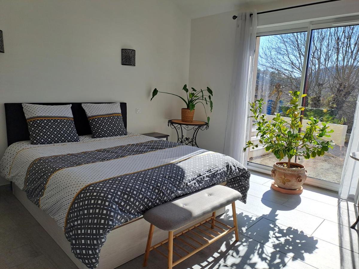 Chambre D'Hotes Chez Jessica Et Pascal Bed and Breakfast Barjols Buitenkant foto